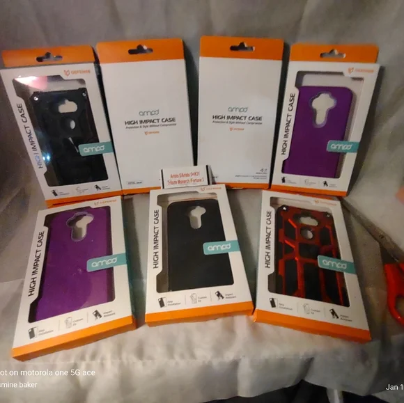 Cases - Picture 2 of 14